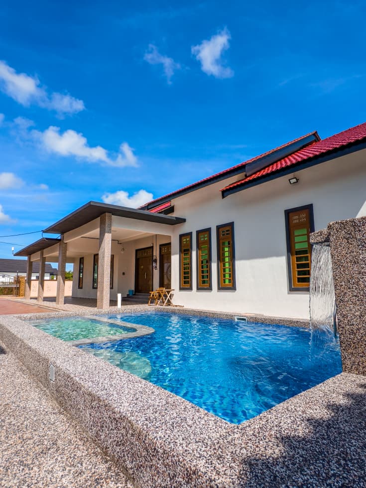 Pandangan Luar Homestay