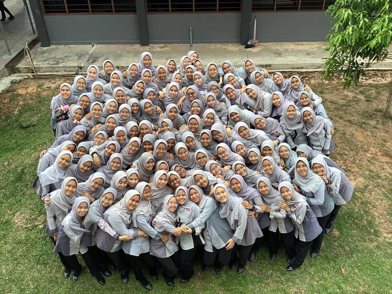 ERUDITE 2226 batch photo