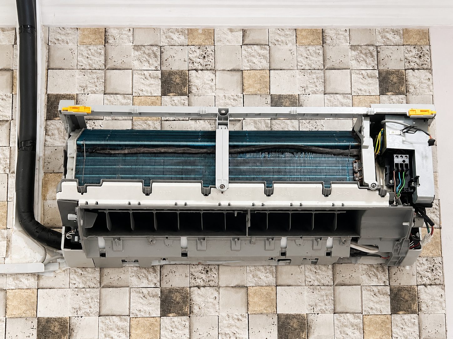 [Gambar hasil bersih selepas chemical cleaning aircond oleh juruteknik AirBoss]
