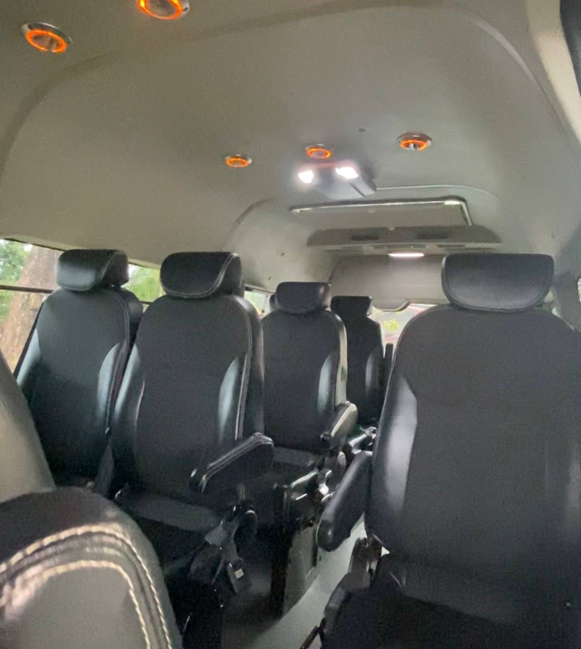 Coach exterior
