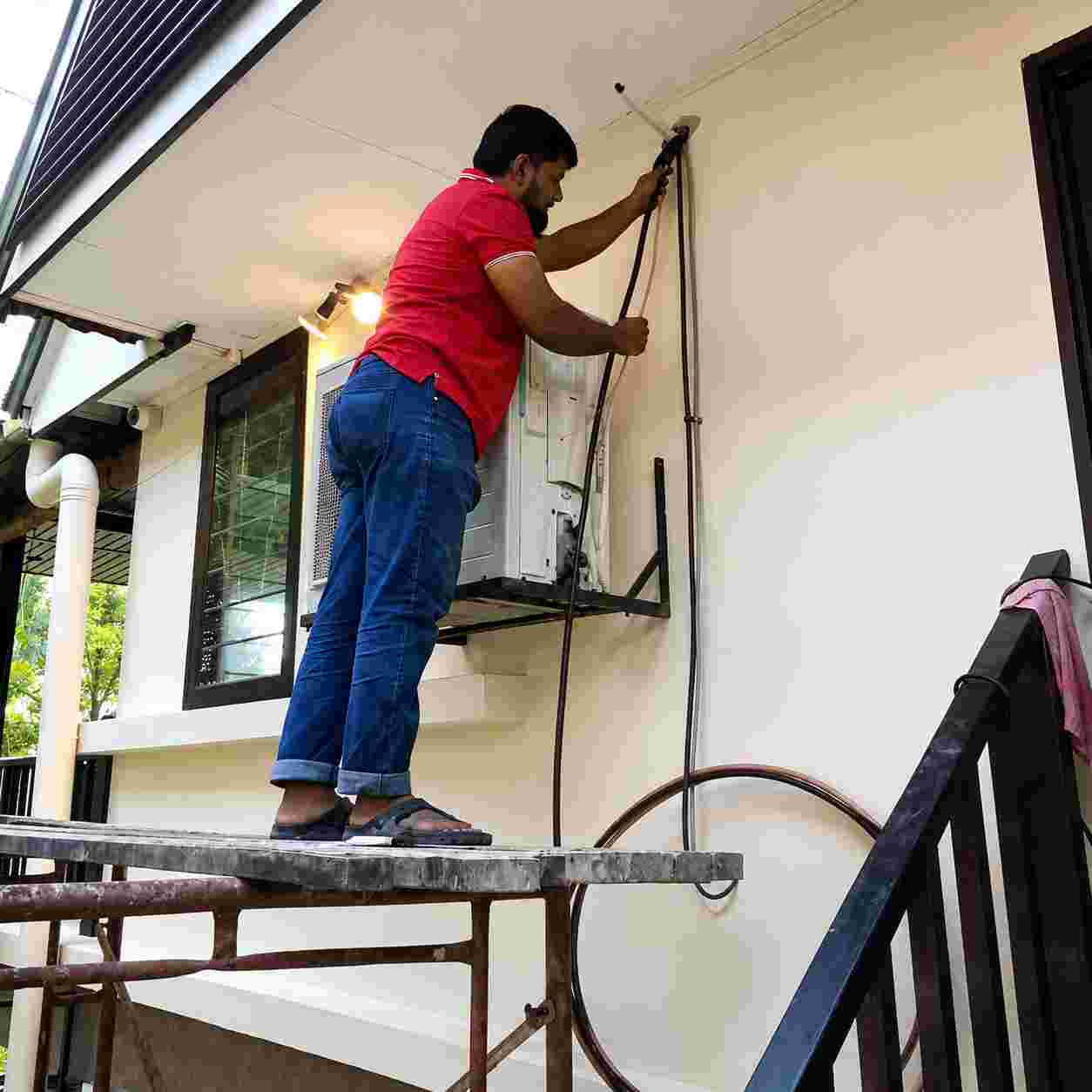 Aircond Installation & Repair