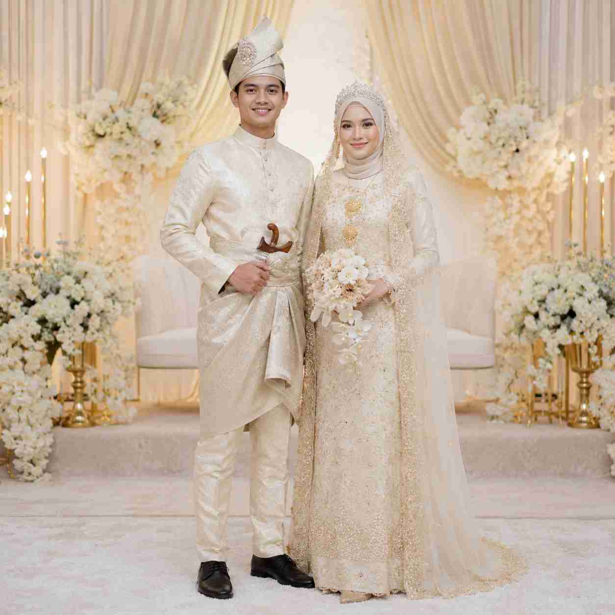 Sewa baju pengantin Kota Bharu
