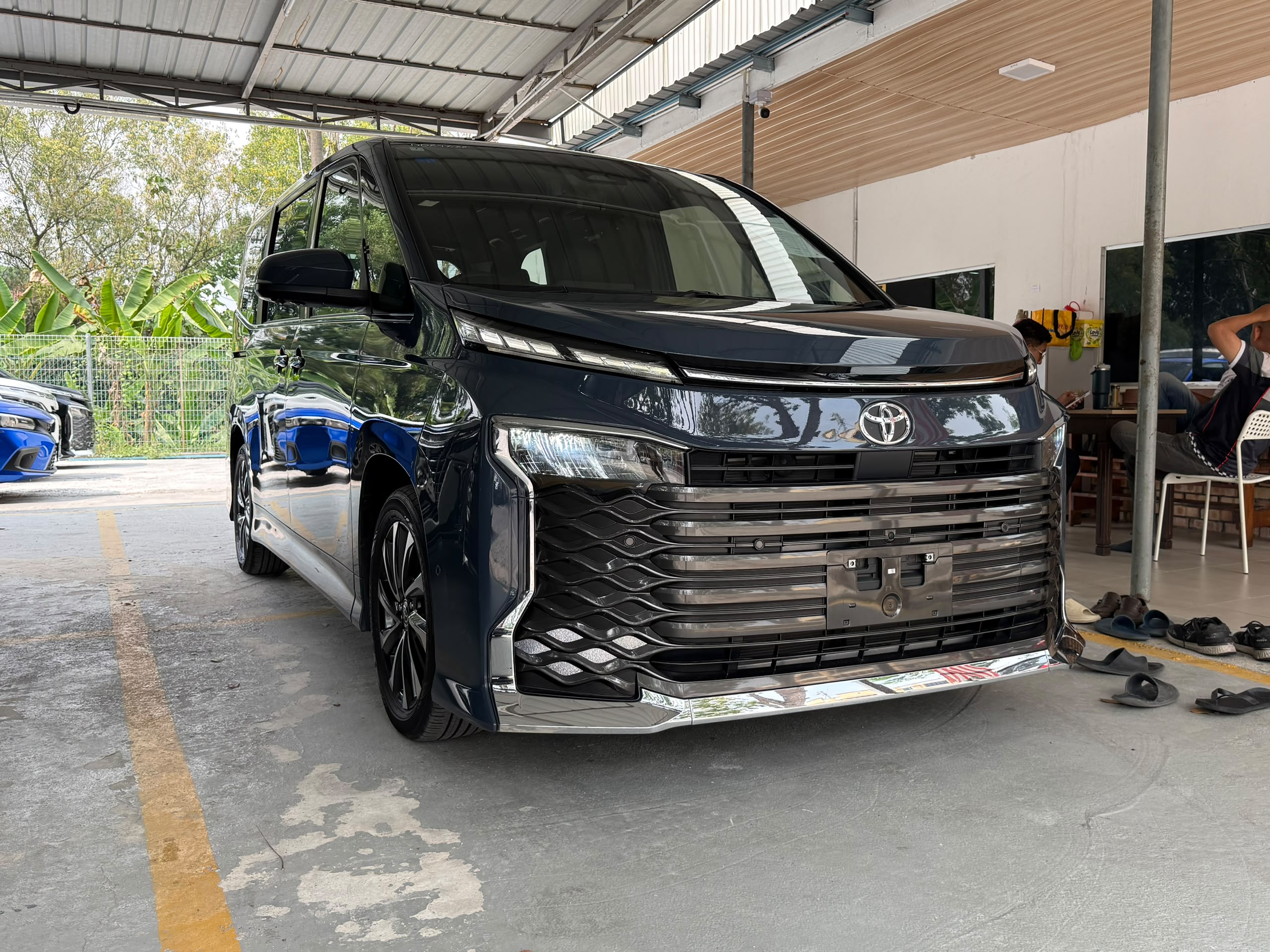 Toyota Voxy 2.0 S-Z