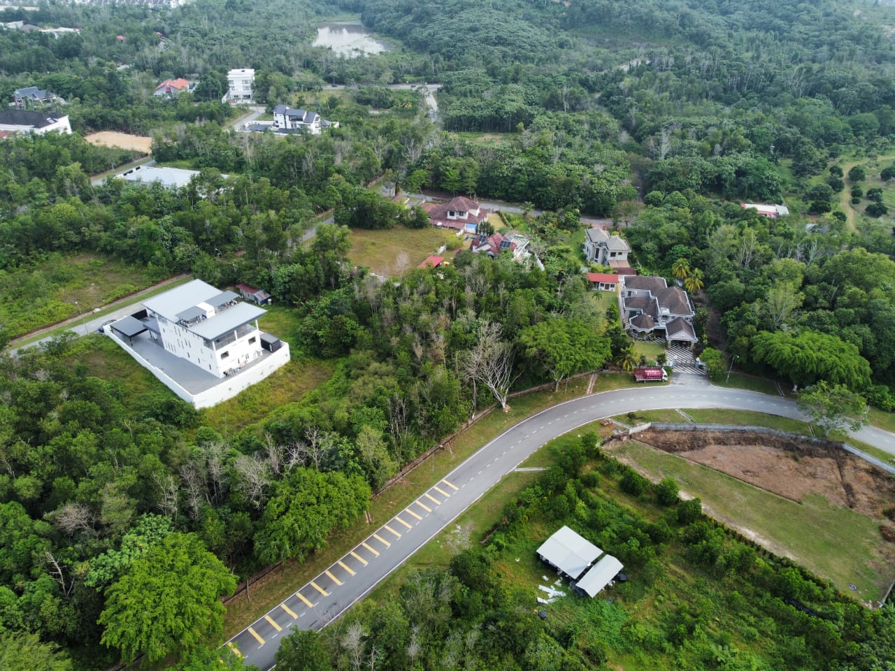 Kediaman Banglo Nilai Spring Villa