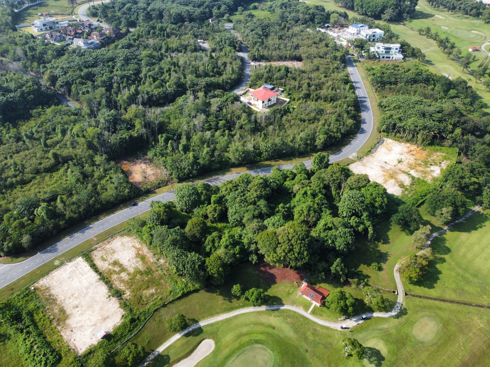 Pemandangan Resort View Nilai Spring Villa