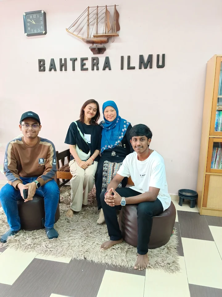 Suasana pembelajaran di Pusat Tuisyen Bahtera Ilmu